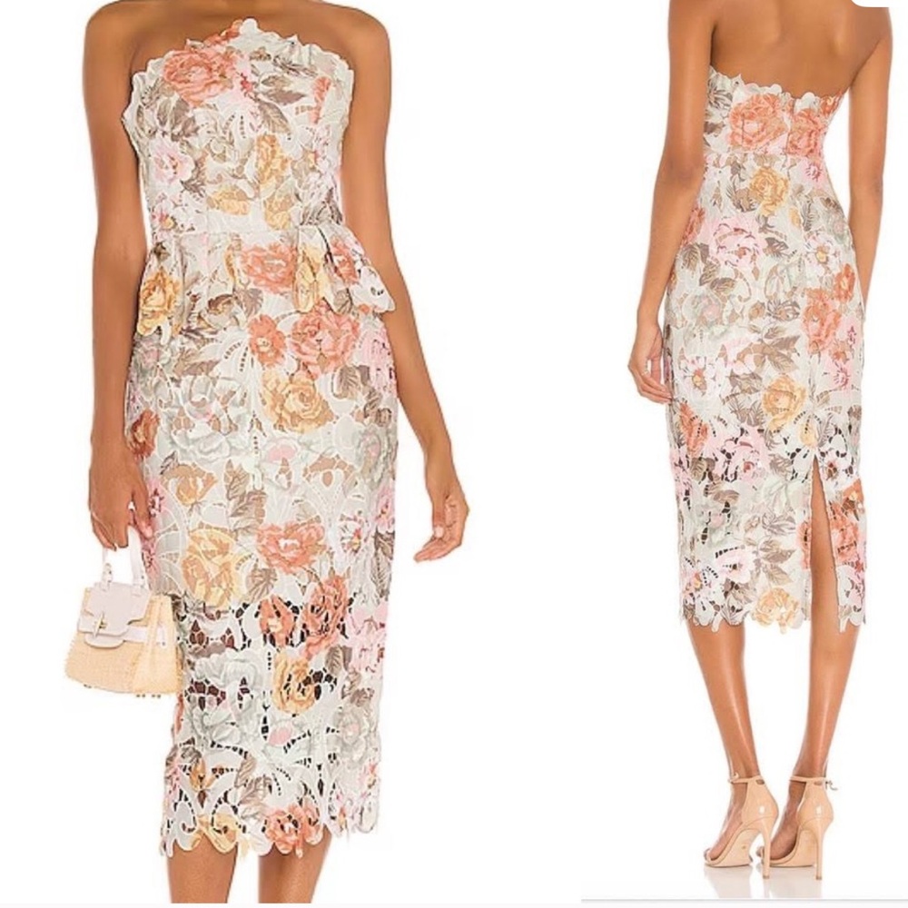Elliatt - Adelynn: Strapless Floral Lace Midi Dress in White, Pink & Peach